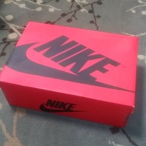 Jordan 1 fearless
